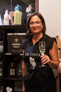 Núria Serra, De Vinya Sant Cugat